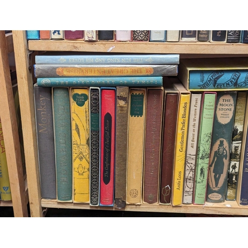 182 - FOLIO SOCIETY: a quantity over 3 shelves. (Qty)