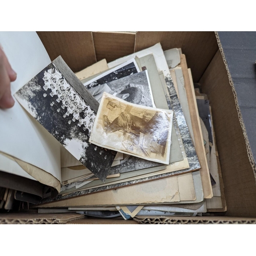 284 - PHOTOGRAPHY: a mixed lot, mainly 19thc inc. CDV and cabinet cards, portraits and group photogra... 