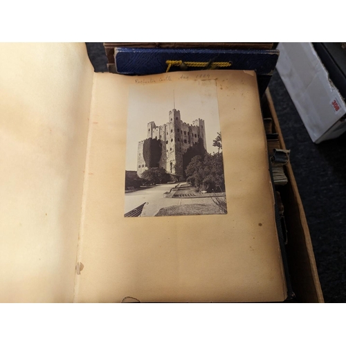 307 - PHOTOGRAPH ALBUMS: approx 18 misc. photograph/snapshot albums in one box, late 19th-20thc, various s... 