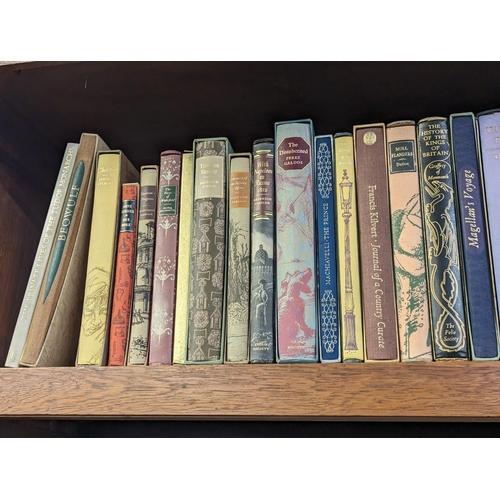 382 - FOLIO SOCIETY: group of 51 volumes, earlier Folio Society publications, majority in slipcase, g... 