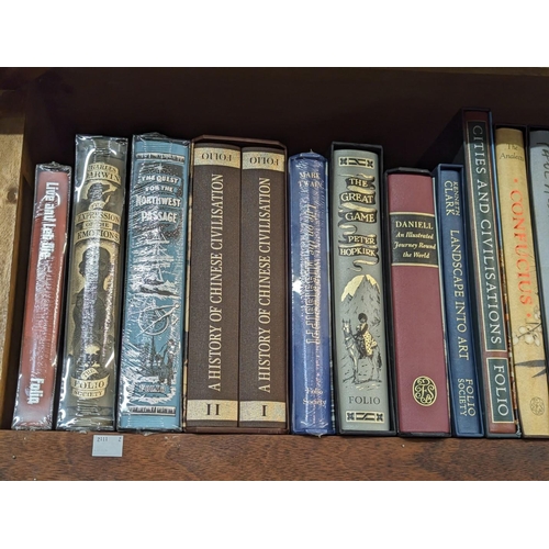 384 - FOLIO SOCIETY: group of 40 volumes, mostly more recent publications, all in slipcase, several s... 