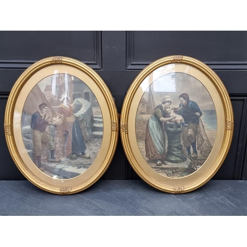 1365 - A pair of gilt framed oval prints, the whole 55 x 45cm. (2)