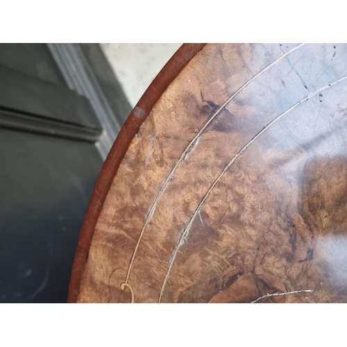 1271 - A Victorian walnut and inlaid oval loo table, 104cm wide.