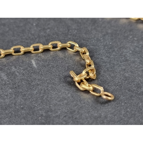 1001 - A yellow metal chain, the clasp stamped '9ct', 93cm long.