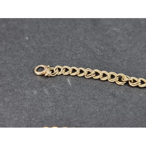 1044 - A 9ct gold chain, 85cm long, 29.8g.