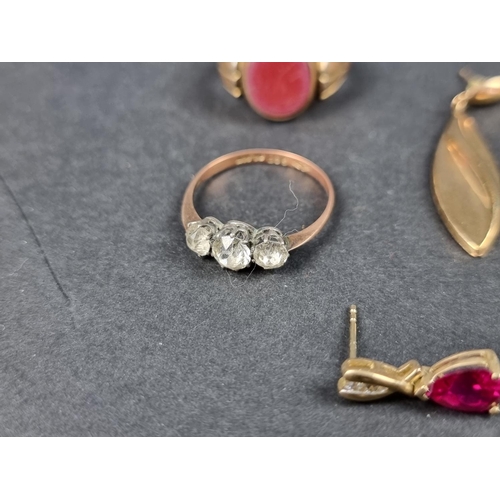 1068 - A group of jewellery, to include some 9ct gold gem set items, gross weighable 11.8g.... 