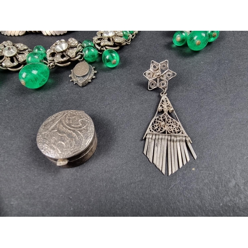 1082 - A vintage French green and white paste necklace and matching ear studs; together with a small quanti... 