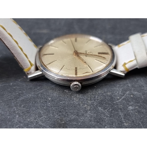 1141 - A circa 1964 Omega stainless steel automatic wristwatch, 34mm, Serial No. 21640523, Cal. 601, on lat... 