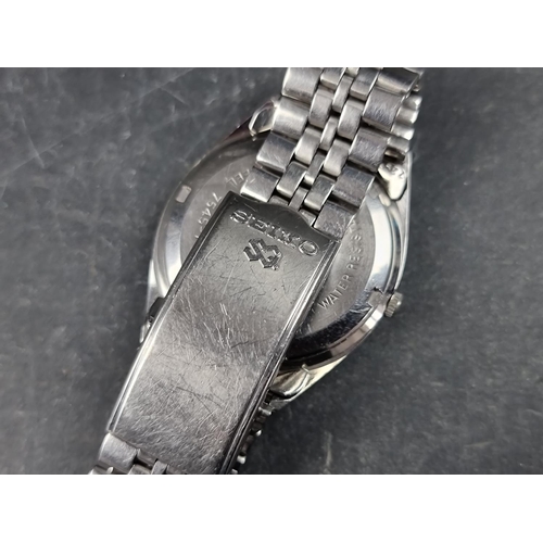 1149 - A Seiko SQ stainless steel quartz wristwatch, 35mm, Ref. 7545-7030, on original bracelet.... 