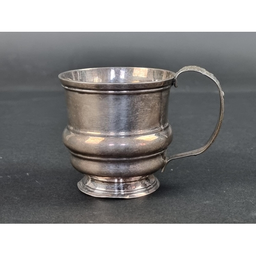 623 - A George III silver mug, by Henry Nutting or Hannah Northcote, London 1778, 7cm high, 111g.... 