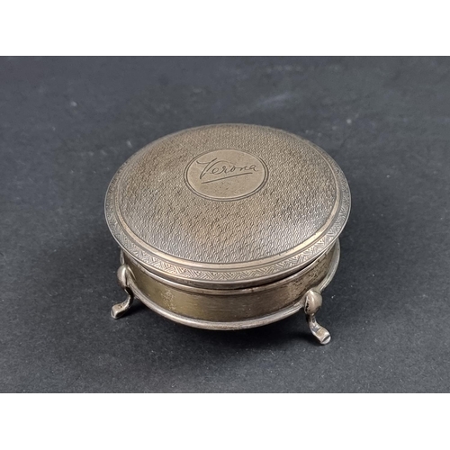 670 - A small engine turned silver mounted jewellery box, by Horton & Allday, Birmingham 1915, 8cm dia... 