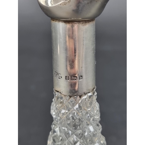 673 - A late Victorian silver mounted cut glass scent bottle, by Hilliard & Thomason, Birmingham 1901,... 