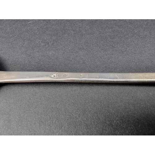 705 - A silver seal top spoon, marks rubbed, 19cm long, 37g.