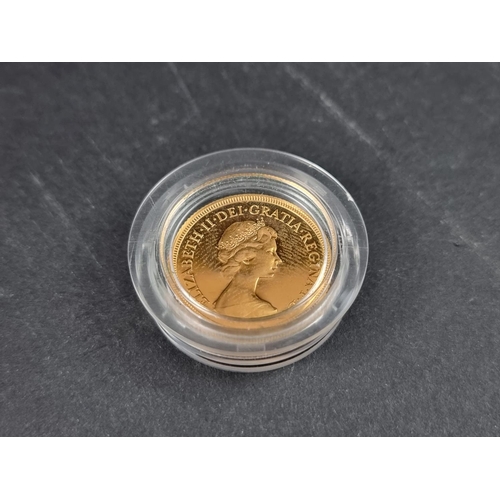 830 - Coins: a Elizabeth II 1980 gold proof sovereign, cased.