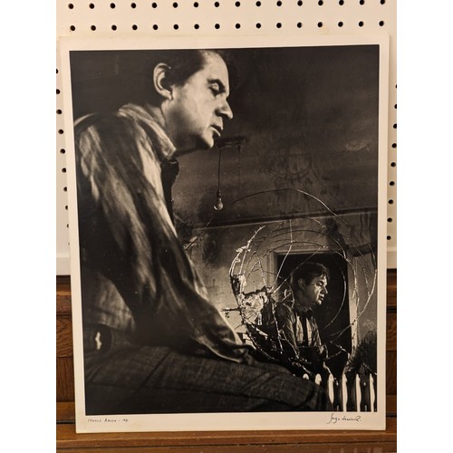 492 - JORGE LEWINSKI (1921-2008): portrait of Francis Bacon: vintage silver gelatin print, 1970, signed an... 