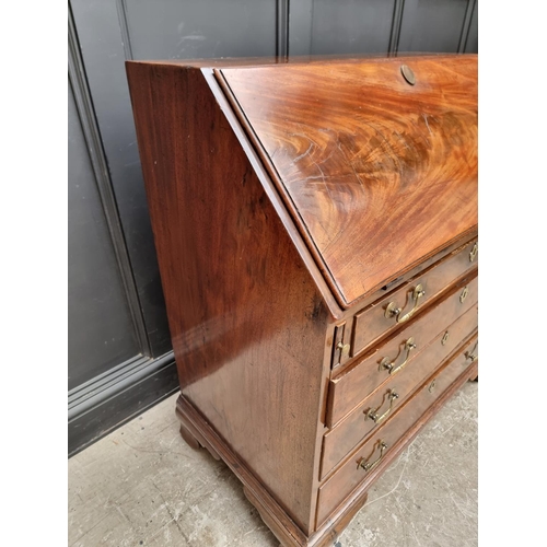 1045 - A George III mahogany bureau, 91.5cm wide. 