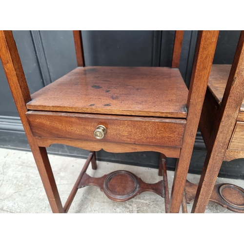 1064 - Two similar Georgian mahogany shaving stands, largest 34.5cm wide. (2)