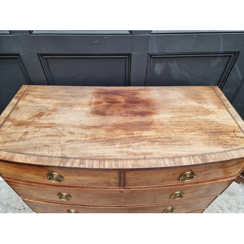 1070 - A George III mahogany bowfront chest of drawers, 117.5cm wide.