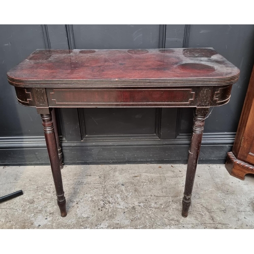 1072 - A late George III mahogany tea table, with double gateleg action, 91cm wide.  ... 