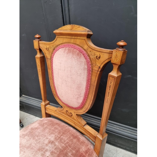 1084 - A pair of late Victorian satinwood and inlaid occasional salon chairs. (2)