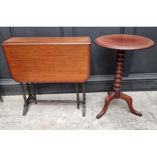 1130 - An Edwardian mahogany Sutherland table, 68.5cm wide; together with a Victorian mahogany tripod table... 