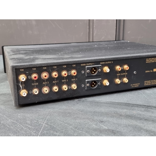 1155 - Hi-Fi Equipment: an Exposure Stereo Pre-Amplifier X1X.