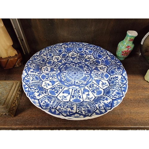 1496 - A mixed group of Chinese ceramics and works of art, to include pair of Kangxi plates, 23cm diameter,... 