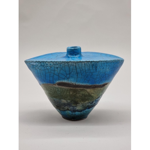 1584 - Studio Pottery: a Gillian Clarke vase, 15.5cm.