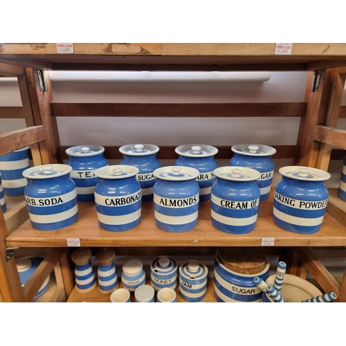 1695 - Eighteen T G Green & Co Cornishware storage jars and covers, each approx 12.5cm high, (s.d.... 