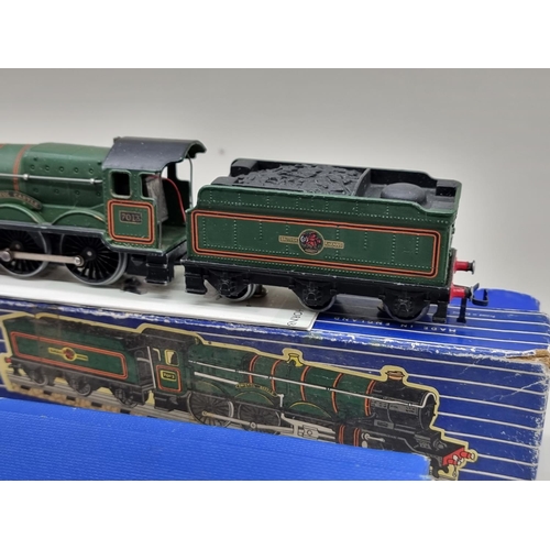 1834 - Hornby: OO Gauge: a vintage locomotive, EDLT20 'Bristol Castle' and tender; together with EDL12... 