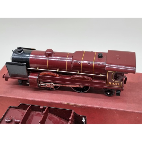 1835 - Hornby: O gauge locomotive 'Royal Scot' No.6100; together with 'LMS' No.2 Special Tender', both... 