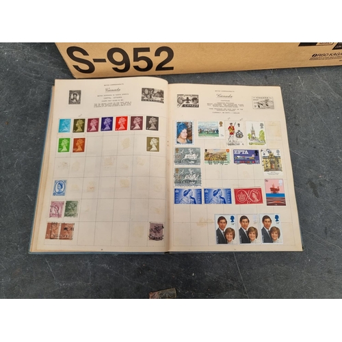 1400A - Stamps: a collection of albums and stock books. 