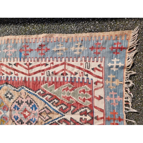 1139 - A Kelim flatweave rug, 194cm x 116cm.