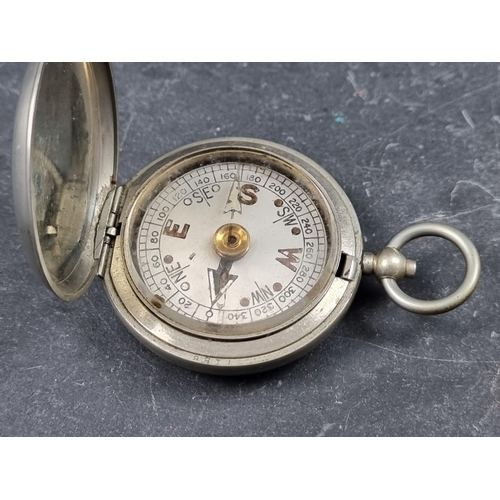 179 - A WWI British military Mk.VI nickel plated pocket compass, by C Haseler & Son Ltd, Birmingham, d... 