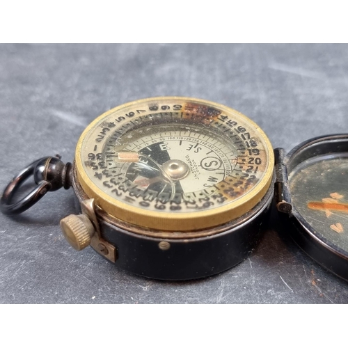 195 - A cased early 20th century 'The Steward' patent liquid hunting compass, by J H Steward, London, 50mm... 