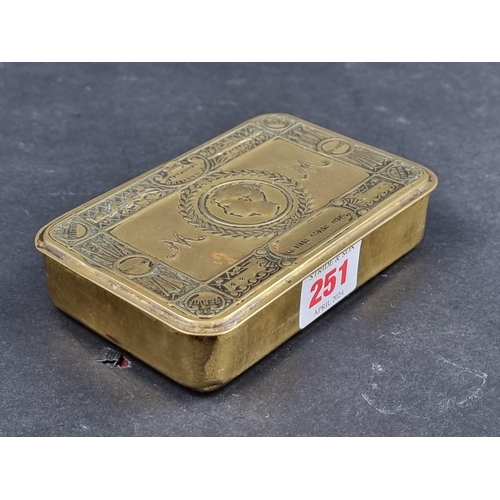 251 - A WWI Christmas 1914 brass tin.