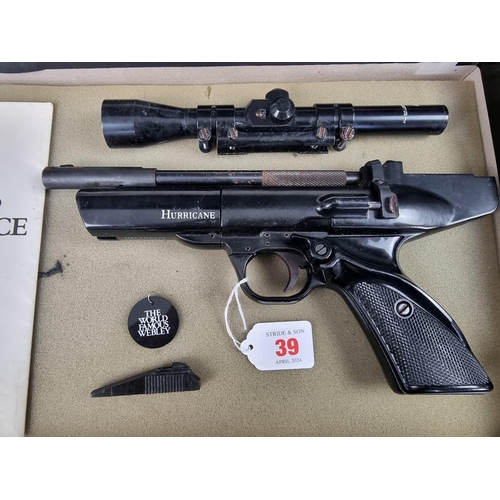 39 - A Webley & Scott Hurricane air pistol, .22 cal, boxed with a Webley 1.5 x 15 sight, (rear sight ... 