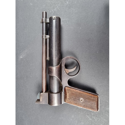 42 - A rare pre-war Webley Junior .177 cal air pistol, Serial No.J1186.