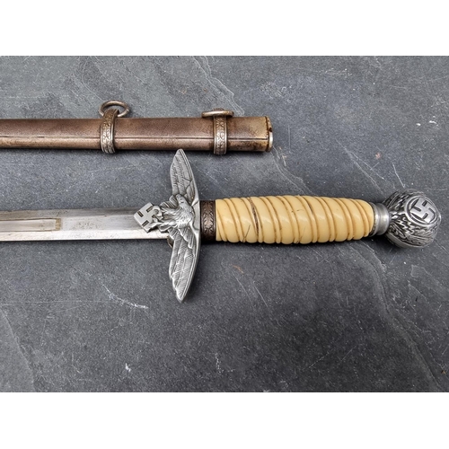 56 - A German Third Reich Luftwaffe Officer's 2nd pattern dagger and sheath, with 25cm blade.... 