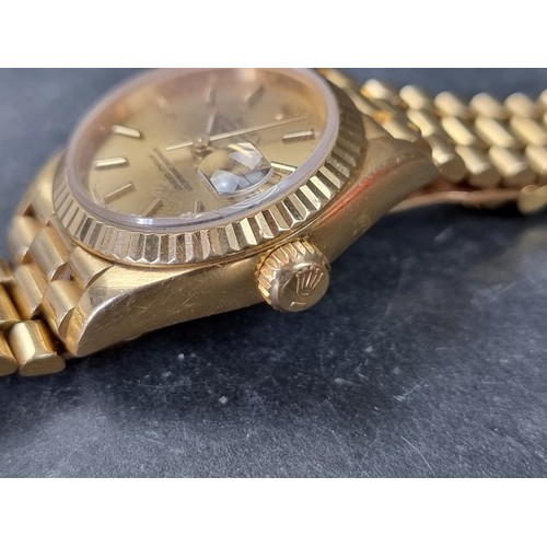 636 - A Rolex 'Oyster Perpetual Datejust' 18ct gold ladies wristwatch, 25mm, Ref. 69178, on original 18ct ... 