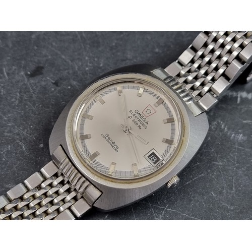 649 - A 1970s Omega 'Electronic f300Hz' quartz wristwatch, 38mm, Ref. 198.030, with original stainless ste... 