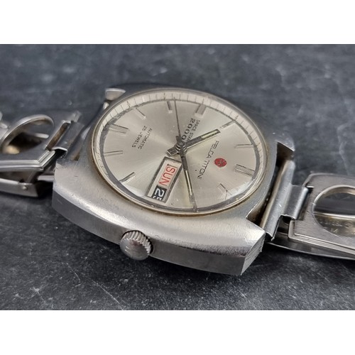 689 - A 1970s Felca Titoni 'Space Star 2000' day-date stainless steel automatic wristwatch, 39mm, Ref. 812... 