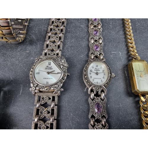 717 - A group of vintage wristwatches, to include two silver examples; and other by Oris, Seiko and Smiths... 