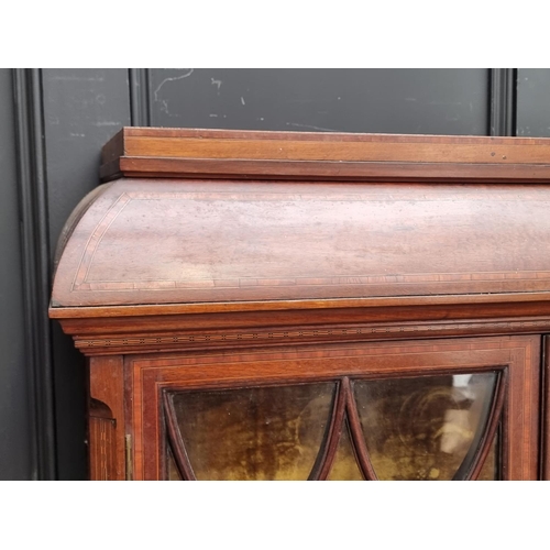 1005 - A circa 1900 mahogany and inlaid display cabinet, 90cm wide. 