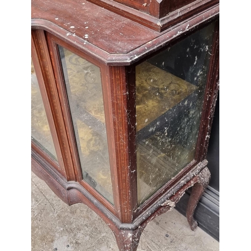 1005 - A circa 1900 mahogany and inlaid display cabinet, 90cm wide. 