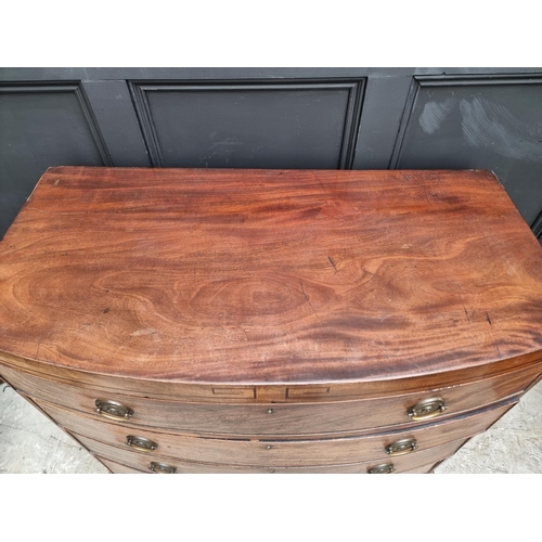 1033 - A Regency mahogany bowfront chest of drawers, 106cm wide. 