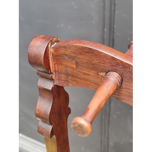 1059 - A 19th century mahogany boot rack, 76cm wide. 
