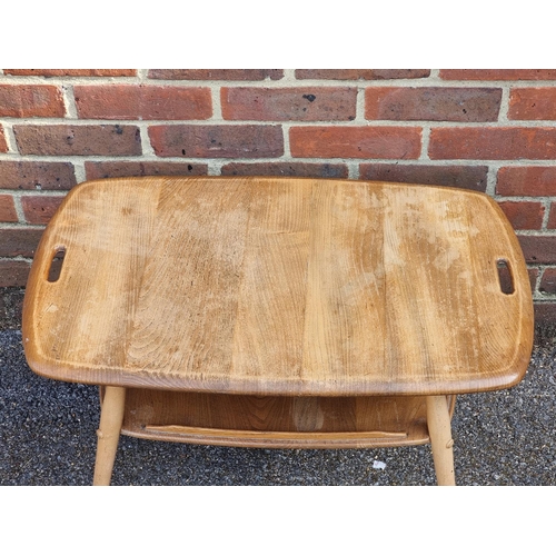 1118 - A mid-century Ercol 457 butler's tray coffee table.