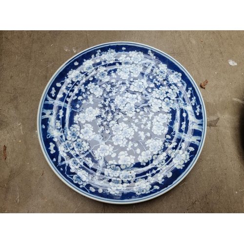 1156 - A collection of 18th/19th century Chinese blue and white plates, largest 25.5cm diameter, (some dama... 