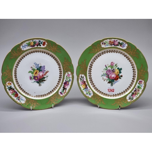 1242 - A pair of Paris porcelain cabinet plates, one indistinctly inscribed 'Feuillet', each finely painted... 